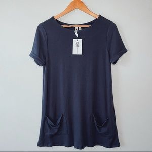 NWT CABLE & GAUGE Blue T-shirt With Pockets Size S